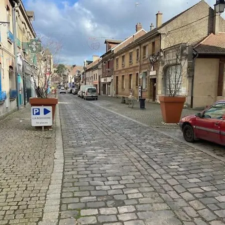 Au Coeur De Διαμέρισμα Noyon